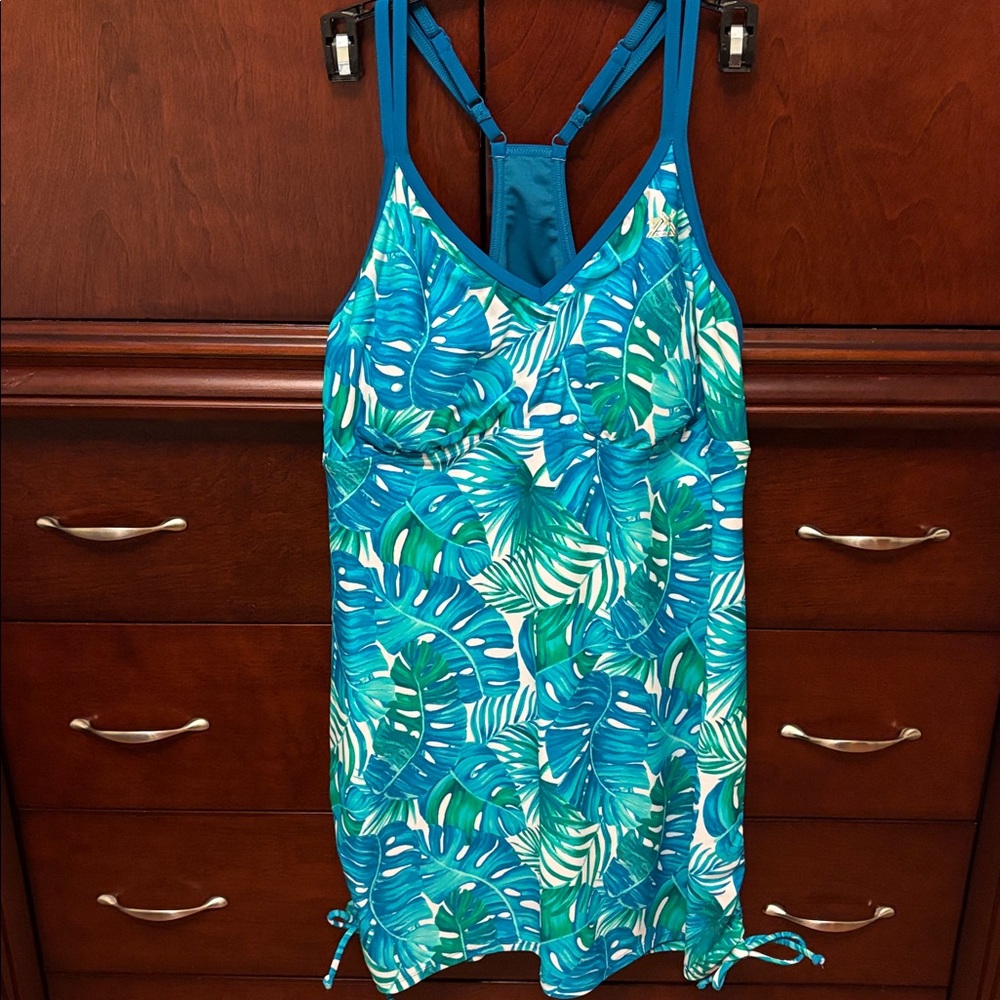 ZeroXposur Green and Blue Leaf Print Women's Two Piece Swim dress